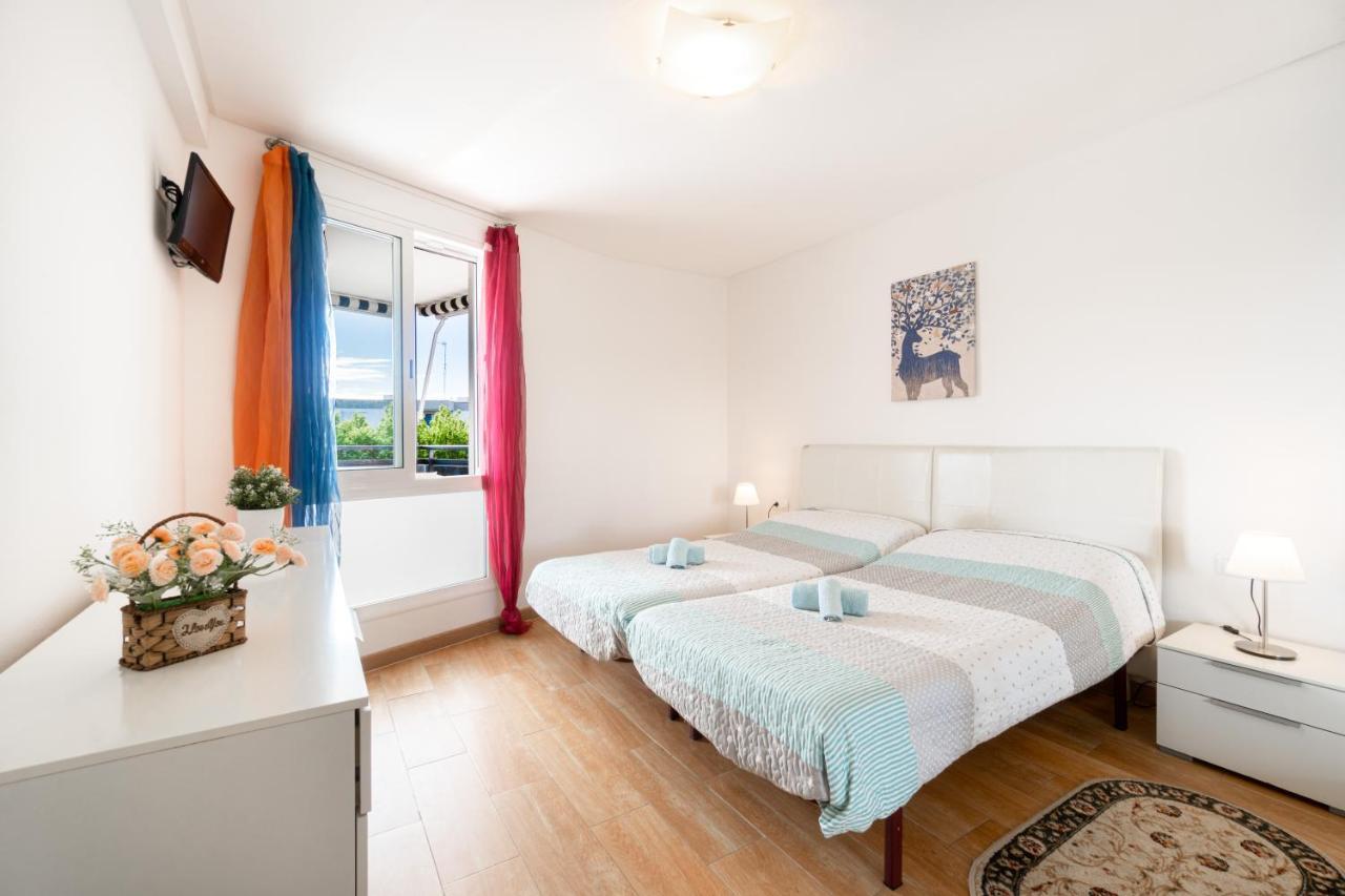 Salou Vista Al Mar Con Parking - 4 Ambientes Apartment Exterior photo